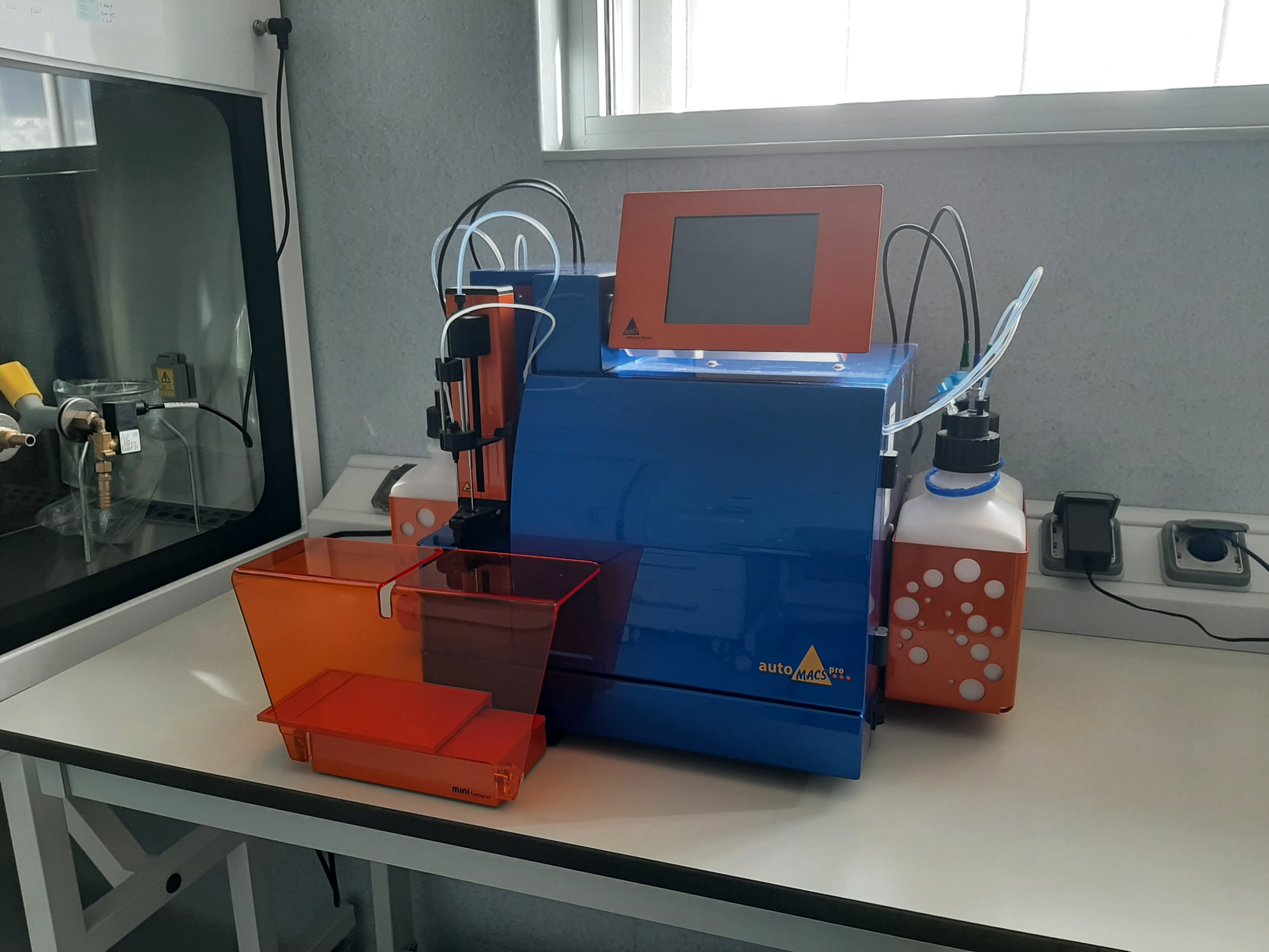 Miltenyi Biotec, autoMACS Pro